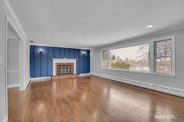 909 Randolph Road, Middletown, CT 06457