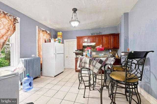 36 E WASHINGTON AVE, Clifton Heights, PA 19018