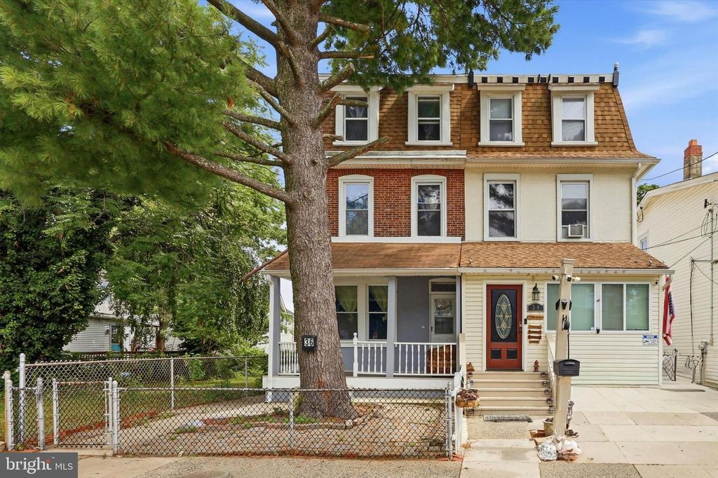 36 E WASHINGTON AVE, Clifton Heights, PA 19018