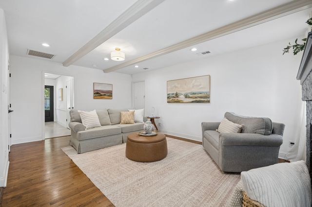 7223 Edgerton Drive, Dallas, TX 75231