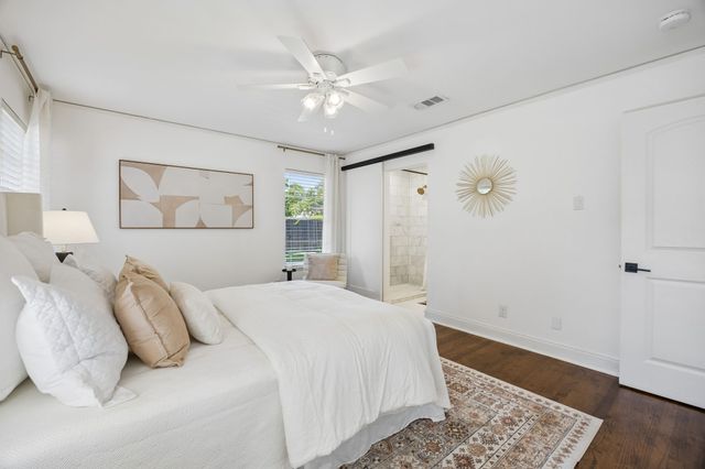 7223 Edgerton Drive, Dallas, TX 75231