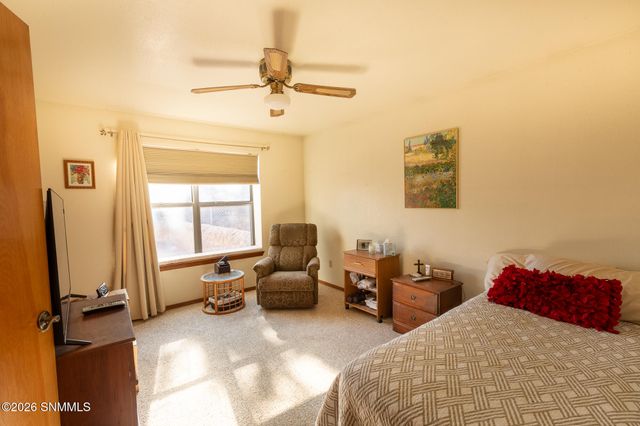 903 Windsor Court, Las Cruces, NM 88005