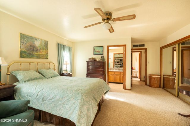 903 Windsor Court, Las Cruces, NM 88005