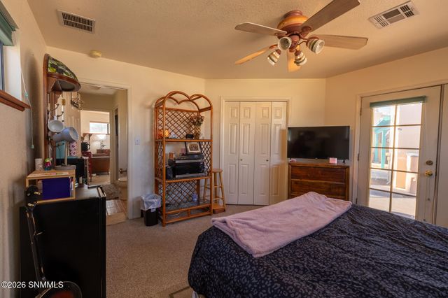 903 Windsor Court, Las Cruces, NM 88005