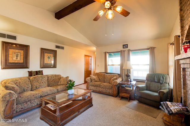 903 Windsor Court, Las Cruces, NM 88005