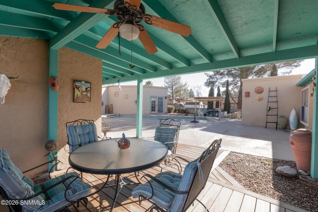 903 Windsor Court, Las Cruces, NM 88005