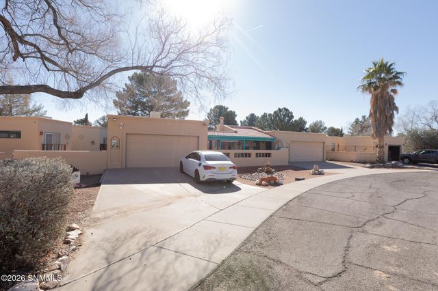 903 Windsor Court, Las Cruces, NM 88005