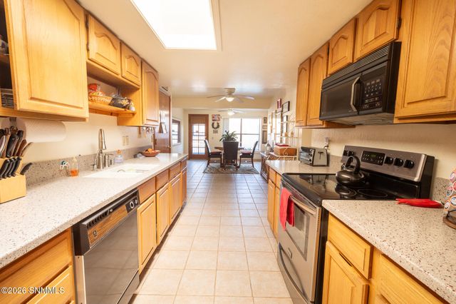 903 Windsor Court, Las Cruces, NM 88005