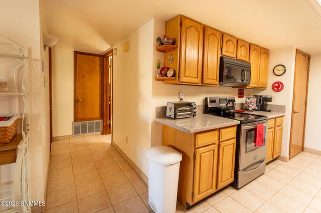 903 Windsor Court, Las Cruces, NM 88005