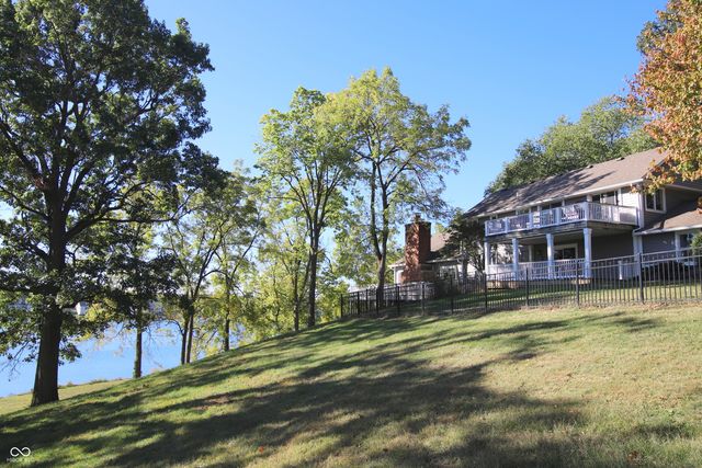 10573 E 116th Street, Fishers, IN 46037