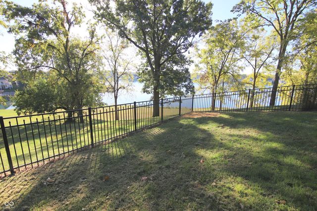 10573 E 116th Street, Fishers, IN 46037