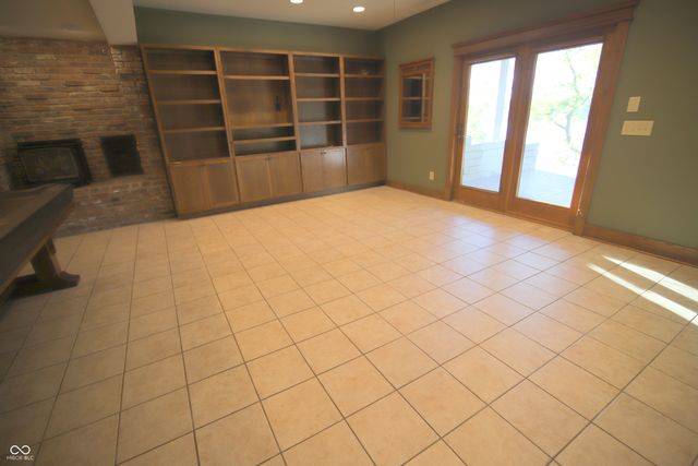 10573 E 116th Street, Fishers, IN 46037