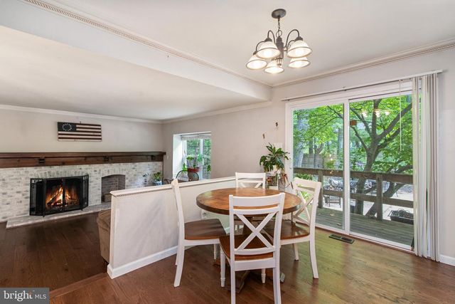 8 WYNDHAM RD, Voorhees, NJ 08043