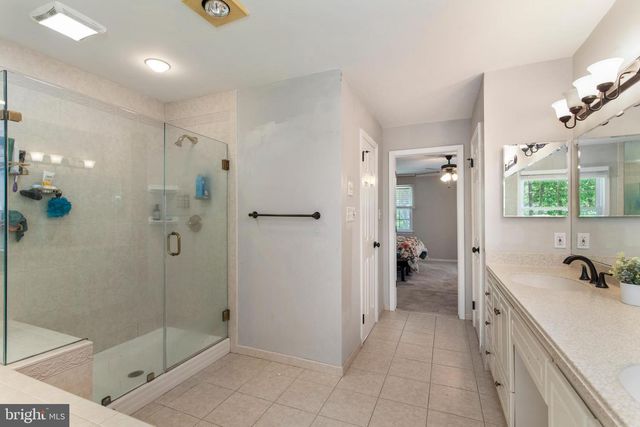 8 WYNDHAM RD, Voorhees, NJ 08043