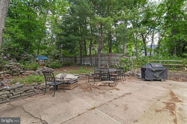 8 WYNDHAM RD, Voorhees, NJ 08043