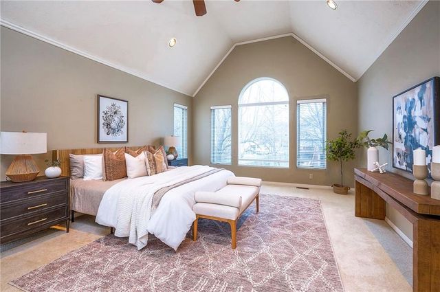 6810 W 132nd Terrace, Overland Park, KS 66209