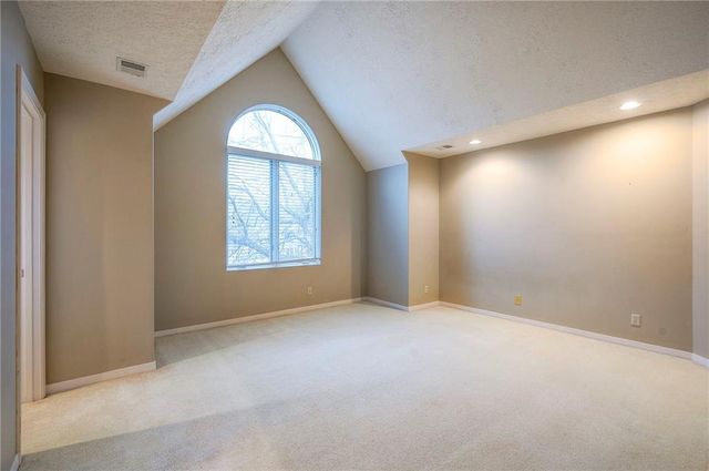 6810 W 132nd Terrace, Overland Park, KS 66209