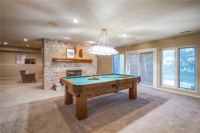 6810 W 132nd Terrace, Overland Park, KS 66209