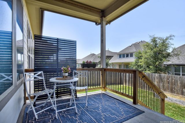 216 Kilmarnock, Boerne, TX 78015