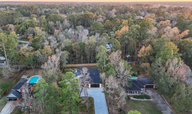 2438 Carriage Lamp Lane, Conroe, TX 77384