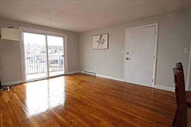 36 Essex ., Saugus, MA 01906