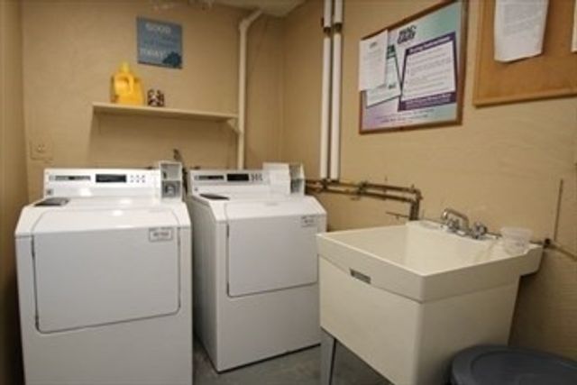 36 Essex ., Saugus, MA 01906