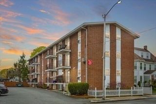 36 Essex ., Saugus, MA 01906