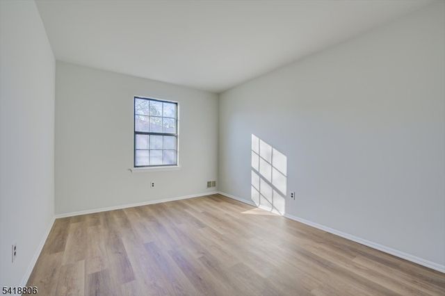 7107 Hana Rd, Edison Twp., NJ 08817