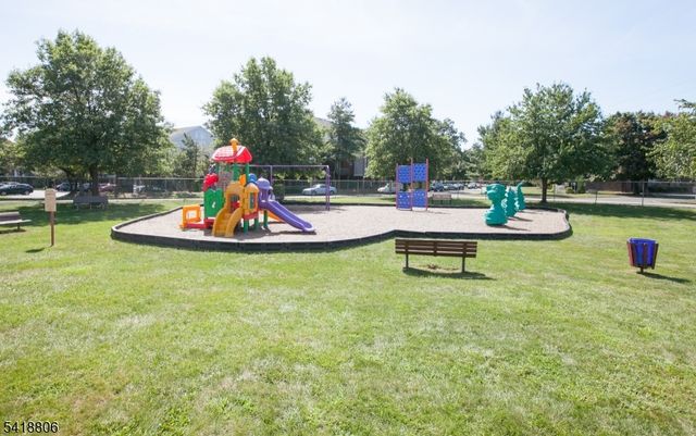 7107 Hana Rd, Edison Twp., NJ 08817