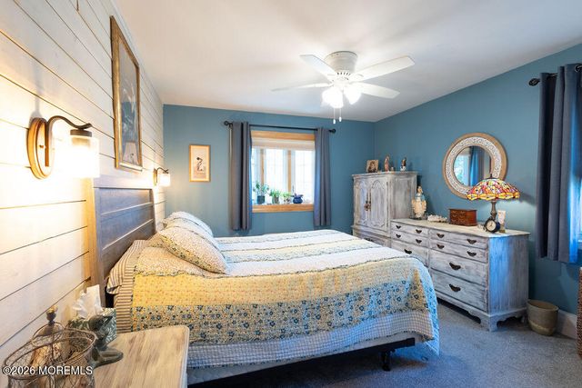 40 Highland Avenue, Hazlet, NJ 07730
