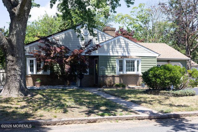 40 Highland Avenue, Hazlet, NJ 07730