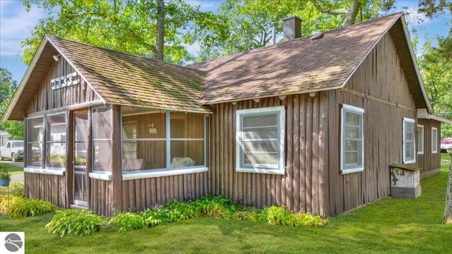 1333 N Sand Lake Road, National City, MI 48748