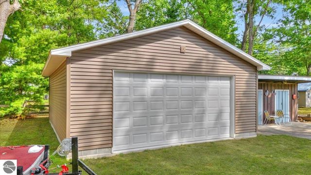 1333 N Sand Lake Road, National City, MI 48748