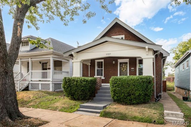 5907 Leona Street, St Louis, MO 63116