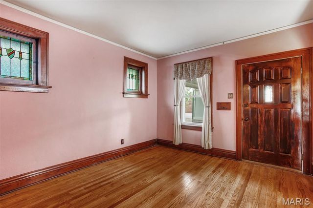 5907 Leona Street, St Louis, MO 63116