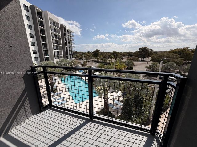 9000 Ramblewood Dr 309, Coral Springs, FL 33071