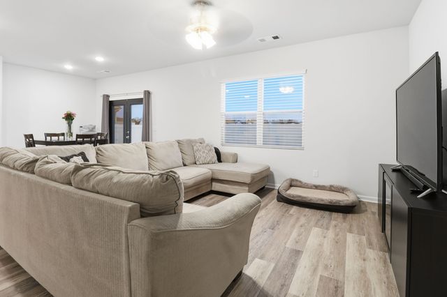 4448 Jack Faulk St, Murfreesboro, TN 37127