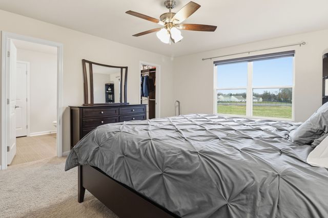 4448 Jack Faulk St, Murfreesboro, TN 37127