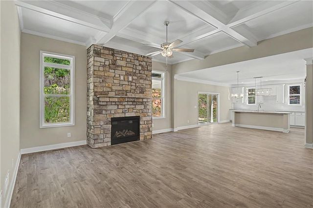 113 Cherokee Estates Drive, Cedartown, GA 30125