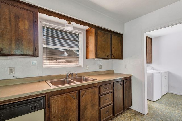 1463 Park Drive, Channelview, TX 77530