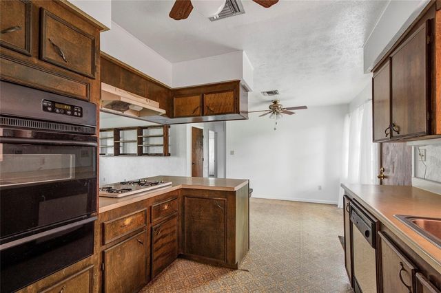 1463 Park Drive, Channelview, TX 77530