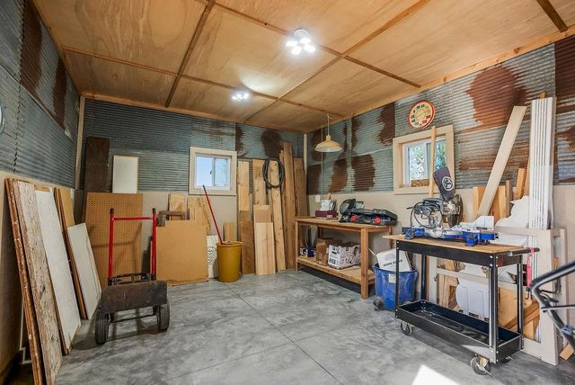 116 E Westhoff Place, Gardner, KS 66030