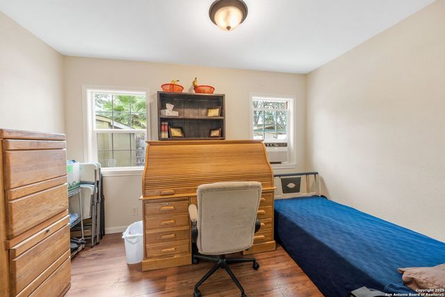 132 Harriett, San Antonio, TX 78216