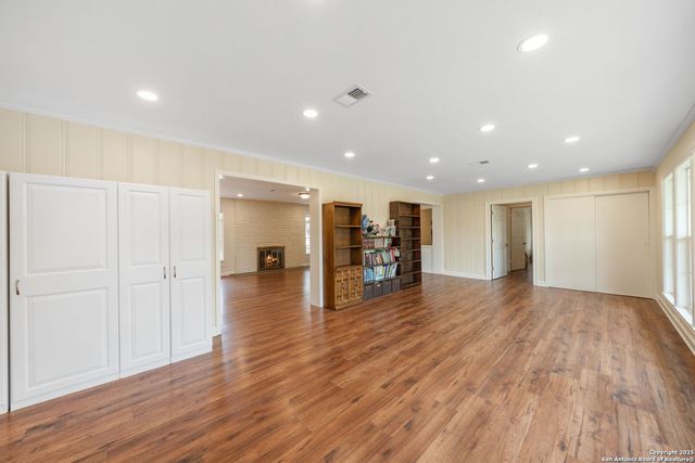 132 Harriett, San Antonio, TX 78216