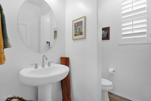 1917 E HAMPTON Lane 111, Gilbert, AZ 85295