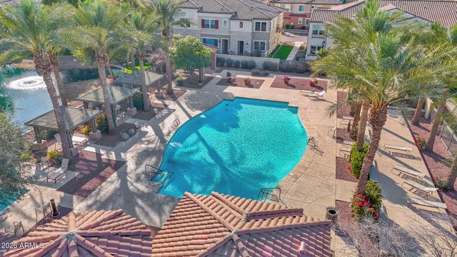 1917 E HAMPTON Lane 111, Gilbert, AZ 85295