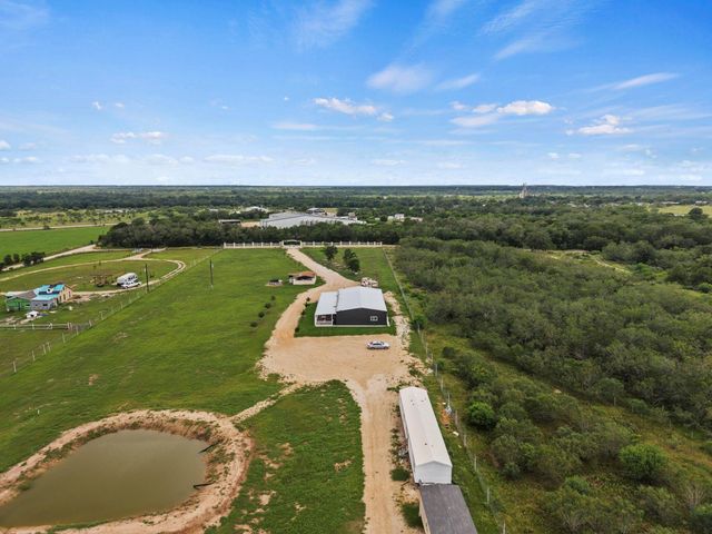 1950 County Road 430, Waelder, TX 78959