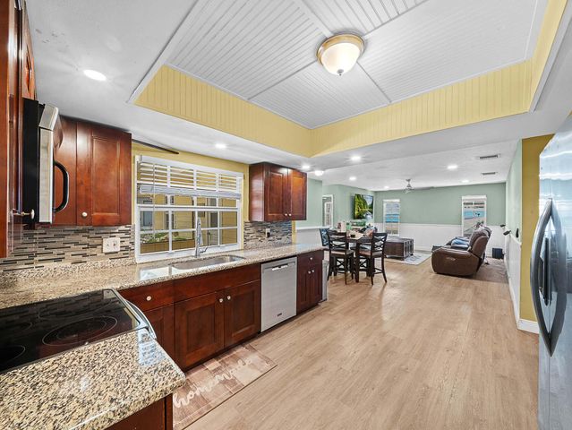 12152 188th Street N, Jupiter, FL 33478