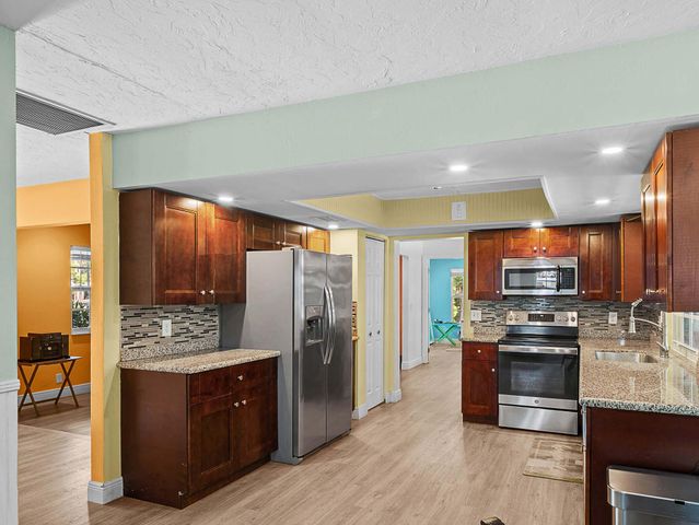 12152 188th Street N, Jupiter, FL 33478