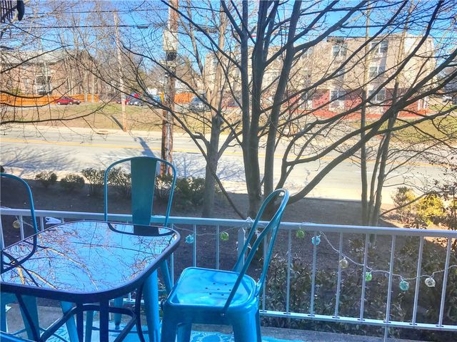 43 Bullocks Point Avenue 4A, East Providence, RI 02915